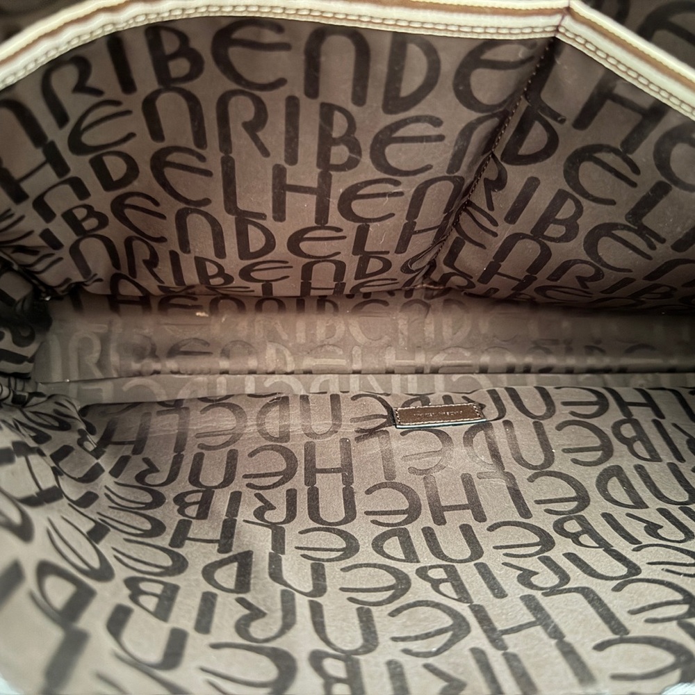 Henri Bendel Gray Satchel Silver Laptop/ Briefcase and COA - Picture 6 of 7